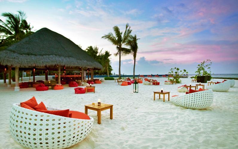 Abu Dhabi & The Maldives Luxe Twin Centre Holiday
