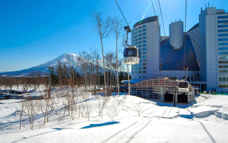 Ski Japan - Highly Rated Niseko Village w/Views of Mount Yōtei