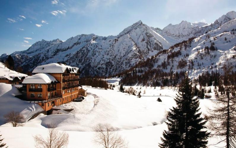 Italy: New Year All Inclusive Family 'Snowsure' Ski Holiday