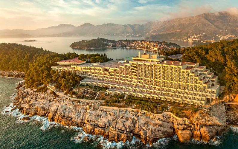 5* Croatian Luxury Hotel w/Stunning Views & Spa