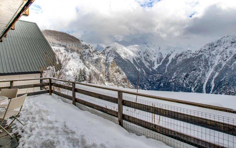 Les Deux Alpes: Feb Half Term Catered Chalet w/Excellent Location