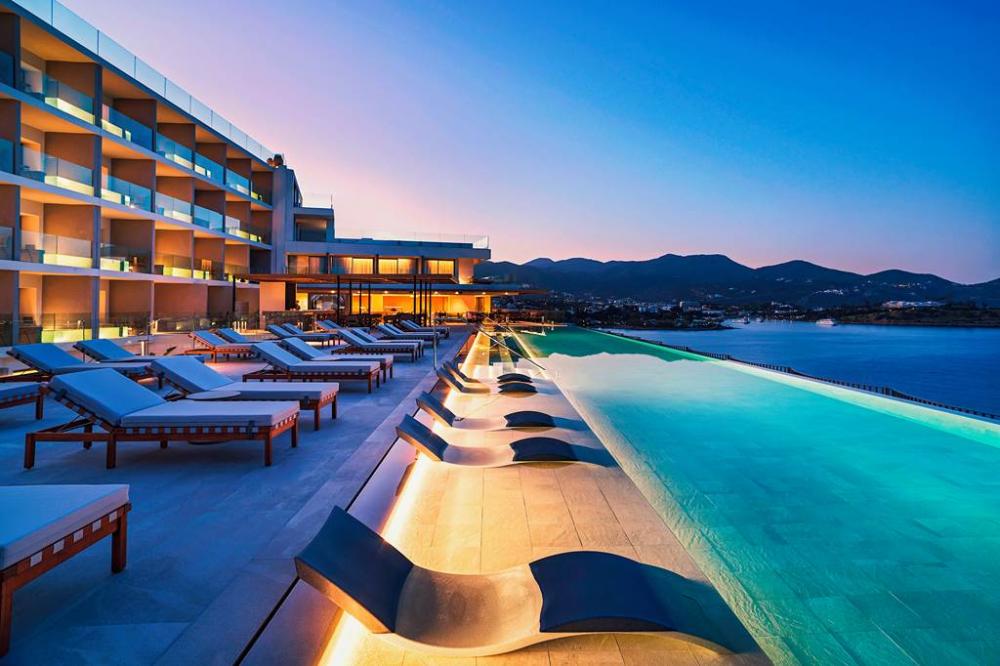 5* Luxury at 'Adults-Only' NIKO Seaside Resort MGallery