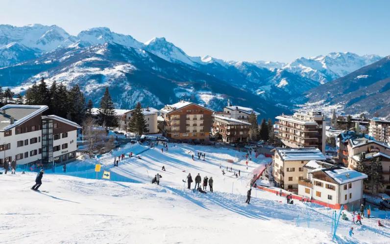 See in the New Year in Suaze d'Oulx