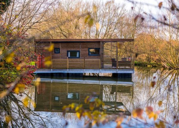 Floating Lakeside Retreat with Hot Tub