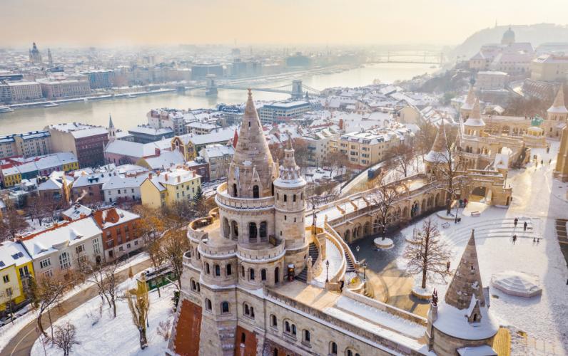 Festive Christmas Break in Budapest – 3 Nights in Style