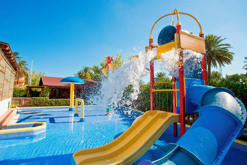 Family Fun Stay at Siesta Apartments, Majorca
