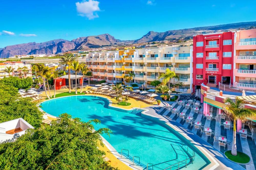 4* Tenerife Family Favourite w/Lagoon-Style Pools