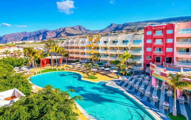 4* Tenerife Family Favourite w/Lagoon-Style Pools