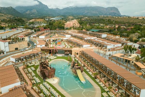 Ahoy Family Adevnturers!