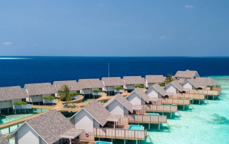 Maldives Dream Upgrade &ndash; Two Villas, One Unforgettable Escape