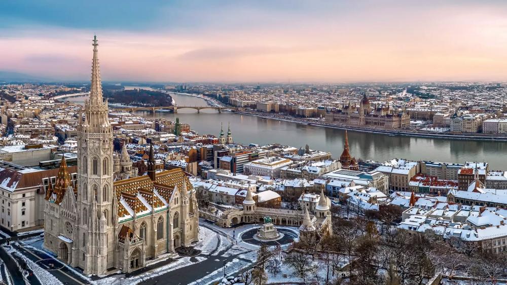 Danube&rsquo;s Imperial Cities & Yuletide Markets