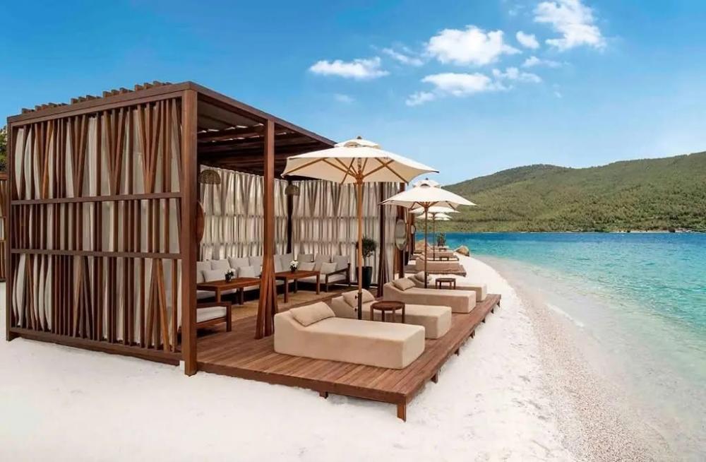 5* Lujo Art & Joy - Save Over £1,350pp!