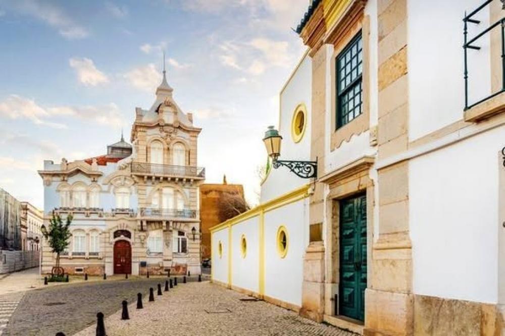 3 Nt Twixmas Break in Faro