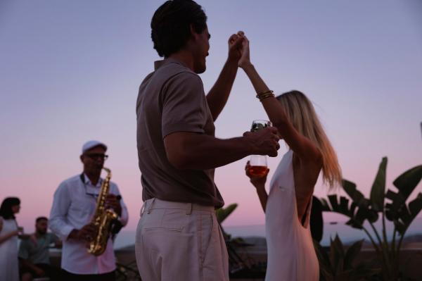 Your Next Romantic Escape or Mini-Moon!