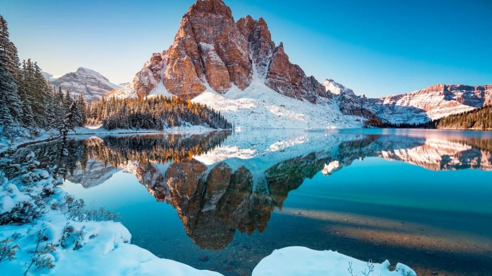 10 Night Canada Ski Adventure