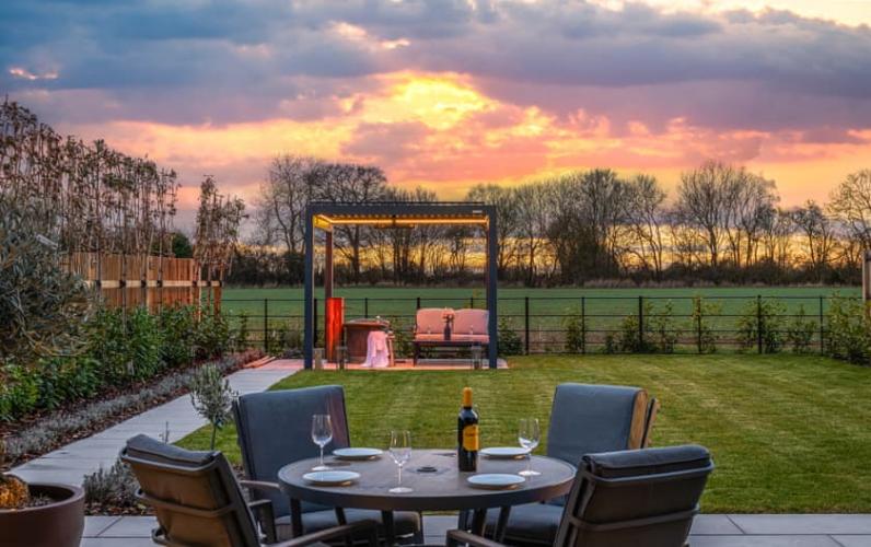 Romantic Luxury Barn Escape